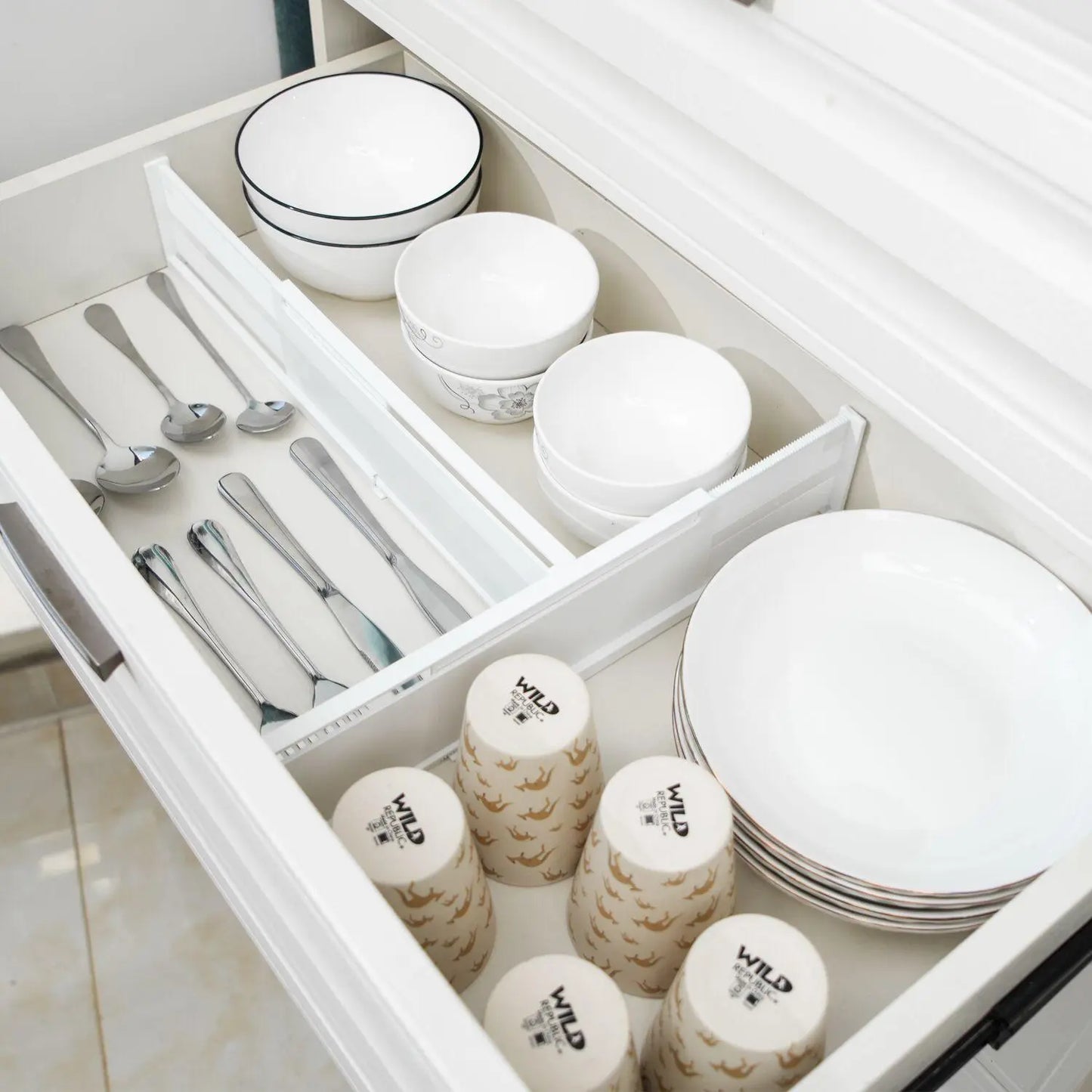Drawer Divider, 6 Counts Adjustable Drawer Divider, Expandable Kitchen Drawer Divider, Fits Most Drawers, Installed by Double-Sided Tape, Expandable Drawer Organizer, Adjustable Dividers